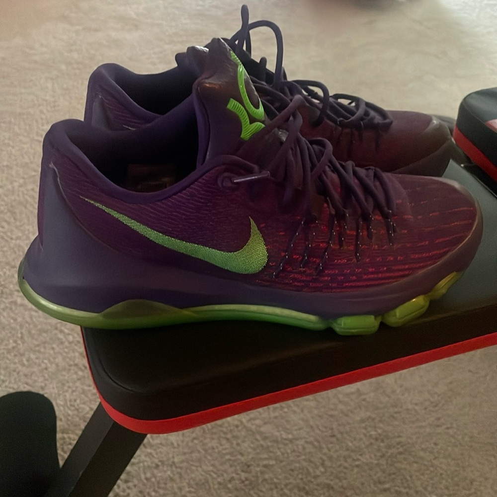 Nike KD’s. Used in good condition.